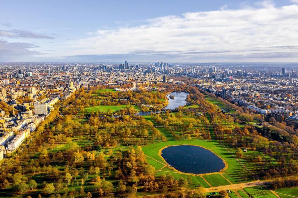 The Perfect City Escape For Your Next Vacation 런던 외부 사진