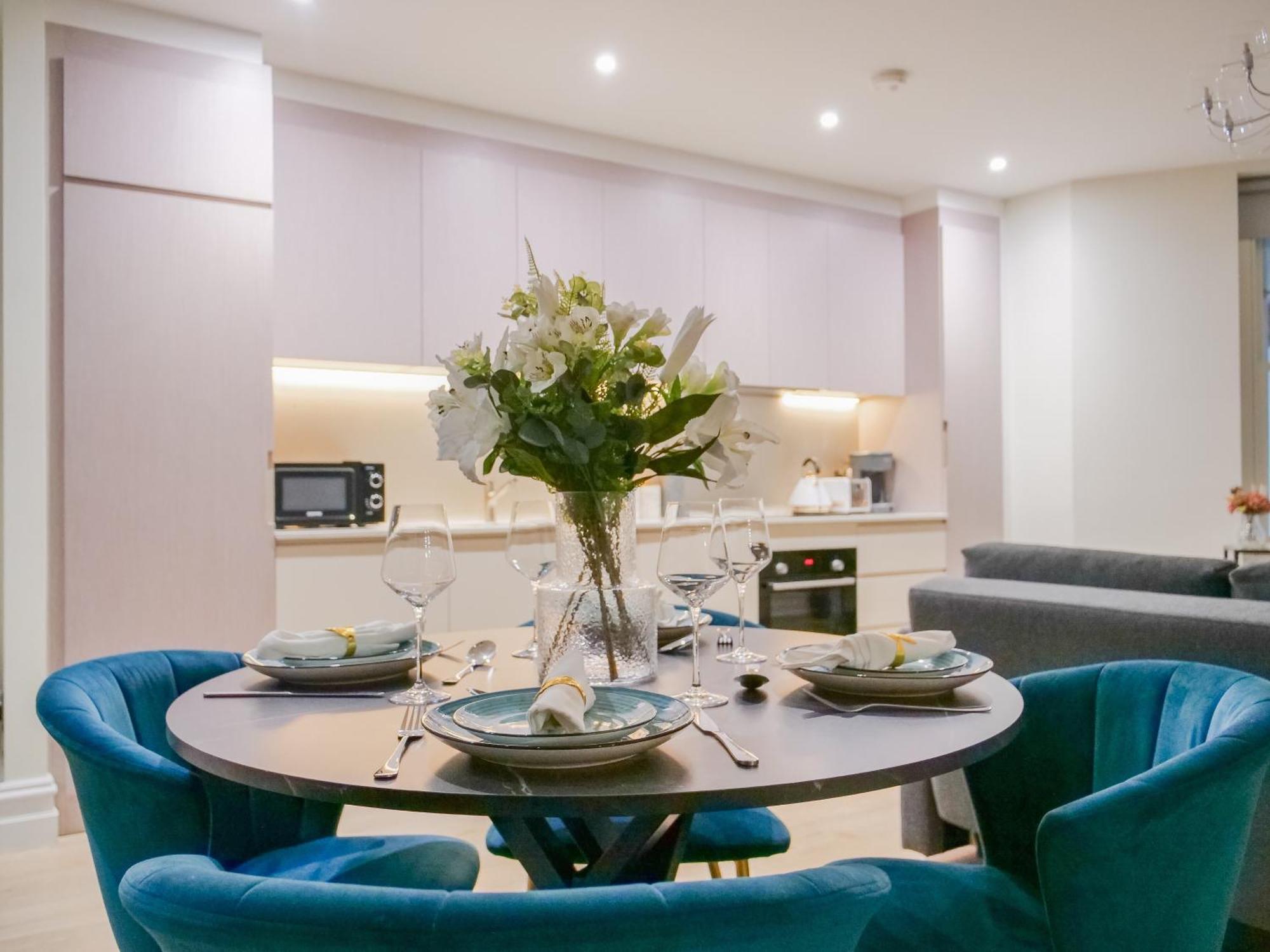 The Perfect City Escape For Your Next Vacation 런던 외부 사진